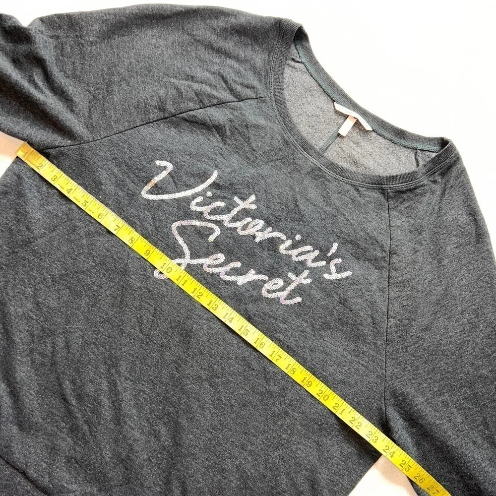 Victoria's Secret Gray with Sequin Graphic Crew Neck Pull Over Sweater- L - Picture 9 of 13